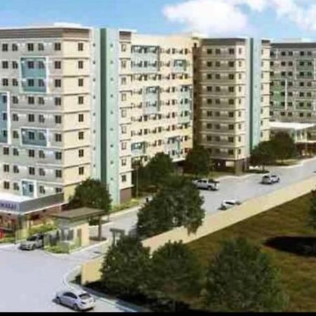 One Spatial Iloilo City Two Bedroom Condo With Free Netflix Wifi Pool And Gym Exterior photo
